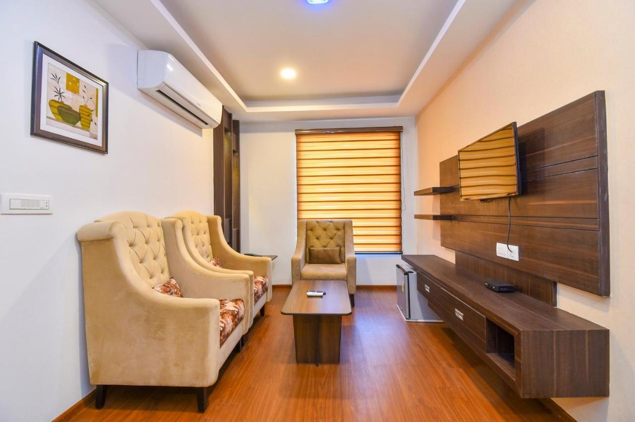 Hotel Suncity Plaza, Sitapura, Jaipur Zimmer foto